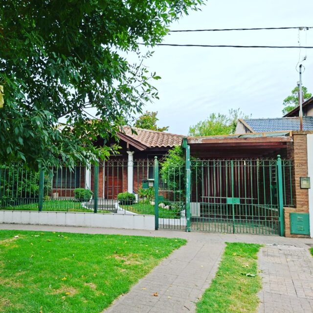 🏡 BRISSON NEGOCIOS INMOBILIARIOS
Bienes Raíces

Te acompañamos en cada paso para comprar, vender o alquilar tu propiedad de forma segura y confiable.

📍 Belgrano N° 60
📲 WhatsApp: 02241 441193
☎️ Teléfono: 02241 422820
📧 Email: inmobiliariabrisson@gmail.com

✨ Experiencia, compromiso y atención personalizada
📞 ¡Consultanos sin compromiso!

#BrissonInmobiliaria #NegociosInmobiliarios #BienesRaíces #Inmobiliaria #TuHogar #Venta #Alquiler #InversionInmobiliaria